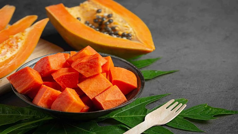 தினமும் ஒரு பப்பாளி சாப்பிடுவதில் கிடைக்கும் நன்மைகள்!